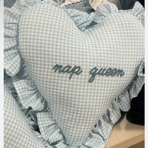 NAP QUEEN HEART GINGHAM RUFFLE ACCENT PILLOW